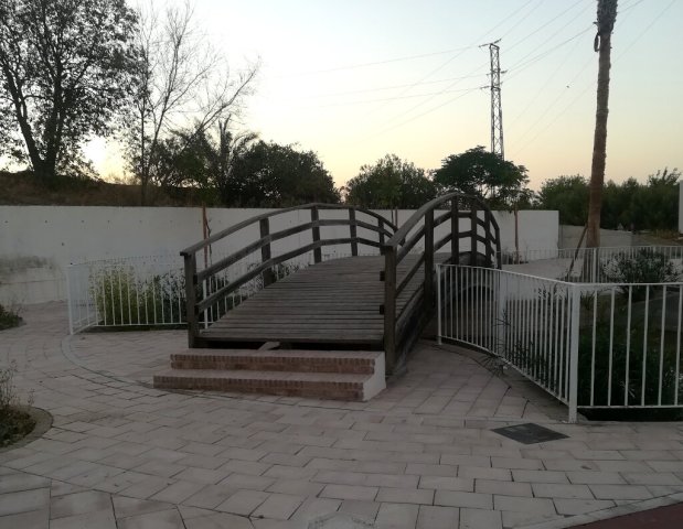 Parque de Jesús, lago (2)